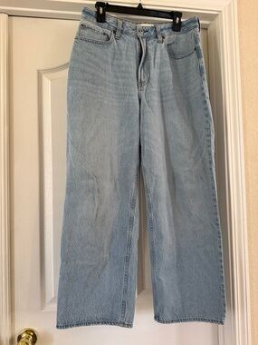 Abercrombie & Fitch Light Blue Straight-Leg Jeans